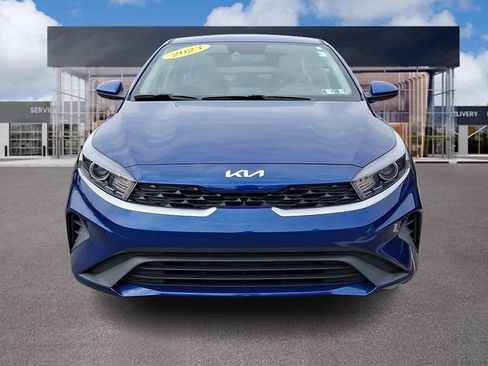 Used 2023 Kia Forte LXS FWD image 2