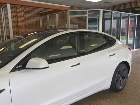 Used 2021 Tesla Model 3 Long Range AWD/4WD image 73