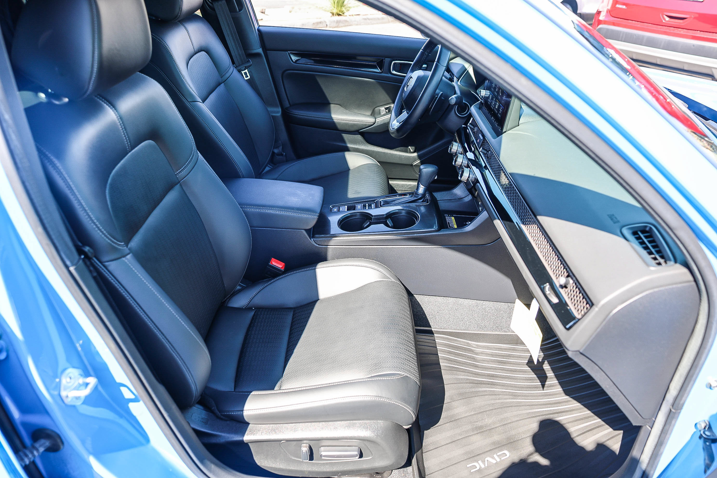 Certified 2024 Honda Civic Sport Touring image 8