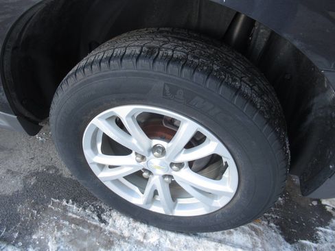 Used 2016 Chevrolet Equinox LT image 12