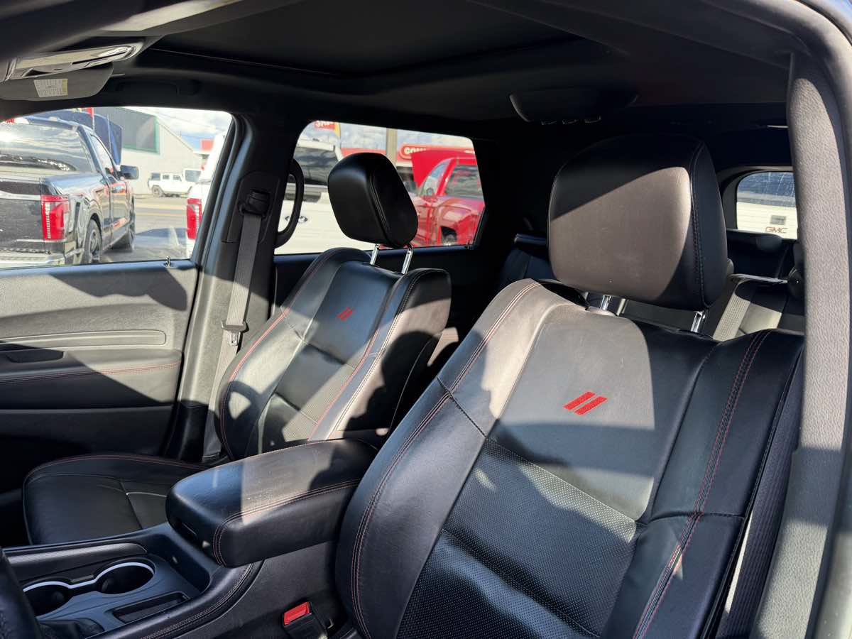 Used 2023 Dodge Durango GT w/ Blacktop Package AWD/4WD image 10