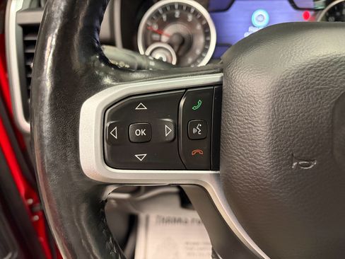 Used 2020 RAM 1500 Big Horn AWD/4WD image 11