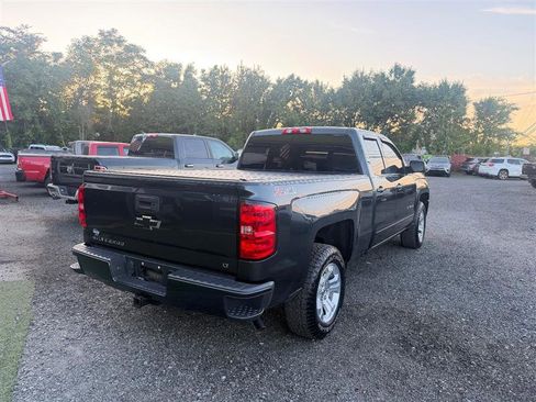 Used 2017 Chevrolet Silverado 1500 LT w/ All Star Edition AWD/4WD image 4