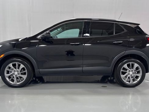 Used 2023 Buick Encore GX Essence w/ Experience Buick Package AWD/4WD image 9