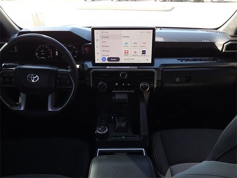 Used 2024 Toyota Tacoma TRD Off-Road image 11