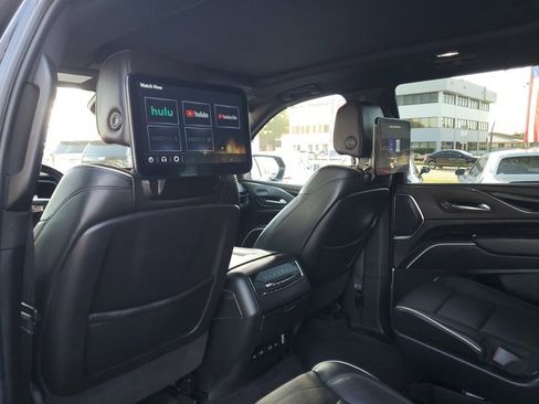 Used 2023 Cadillac Escalade Sport image 12