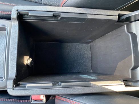Used 2015 Toyota Camry SE FWD image 20