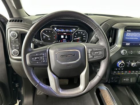 Used 2022 GMC Sierra 1500 Denali w/ Denali Premium Package image 14