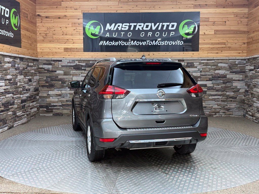 Used 2017 Nissan Rogue SV AWD/4WD image 17