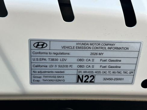 Certified 2026 Hyundai Palisade SEL Premium FWD image 30