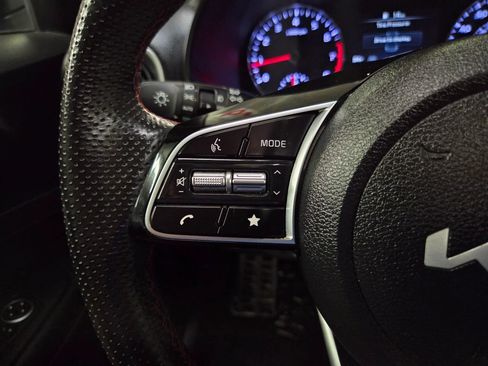 Used 2022 Kia Forte GT FWD image 19