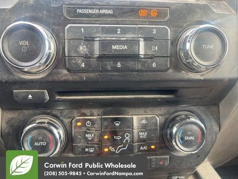 Used 2018 Ford F250 Lariat w/ Lariat Value Package image 13