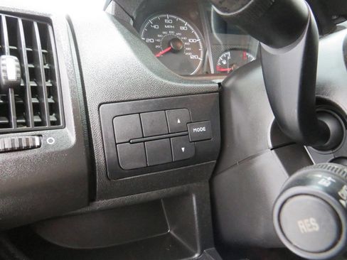 Used 2016 RAM ProMaster 2500 w/ Premium Appearance Group image 23