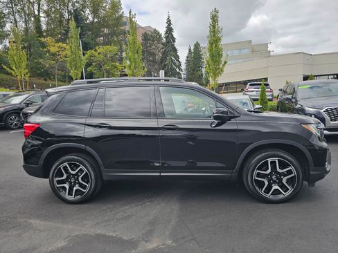 Used 2023 Honda Passport Elite image 8