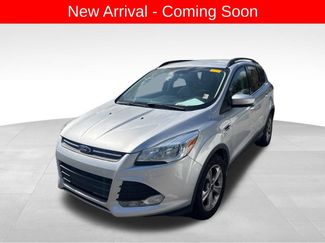 Used 2016 Ford Escape SE w/ SE Leather Comfort Package video 1