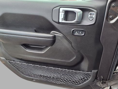 Certified 2024 Jeep Wrangler Sport S image 17