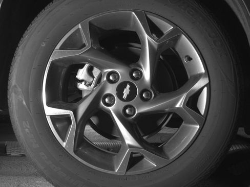 Used 2025 Chevrolet Trax LT image 15