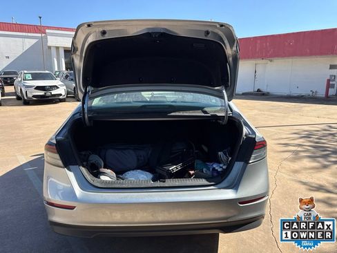 Used 2023 Honda Accord LX image 28