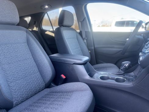 Used 2023 Chevrolet Equinox LT image 12