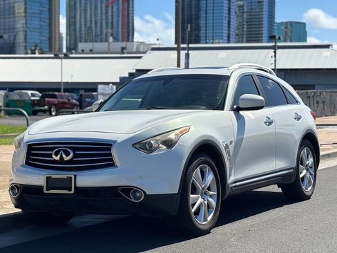 Used 2015 INFINITI QX70 AWD w/ Premium Package image 1