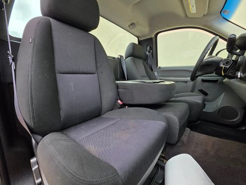 Used 2013 Chevrolet Silverado 1500 W/T w/ LS Package RWD image 12