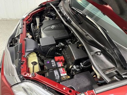 Used 2017 Toyota Sienna XLE w/ XLE Navigation Package image 31