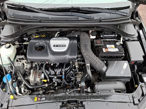 Used 2018 Hyundai Elantra Sport w/ Sport Premium Package 03 image 28