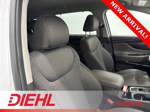 Used 2020 Hyundai Santa Fe SEL w/ Convenience Package image 14