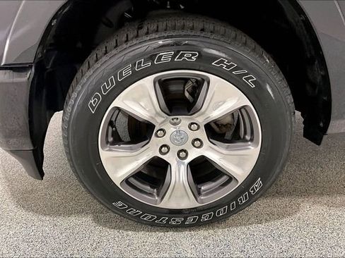 Used 2021 RAM 1500 Laramie AWD/4WD image 36