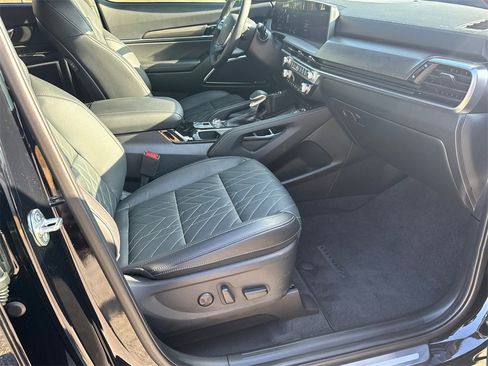 Used 2025 Kia Telluride SX Prestige X-Line image 13