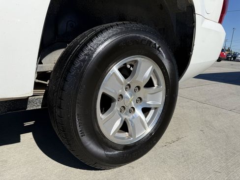 Used 2012 Chevrolet Tahoe 4WD w/ Skid Plate Package image 9