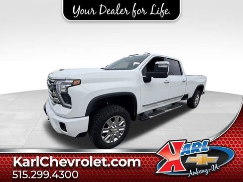 Used 2024 Chevrolet Silverado 3500 High Country w/ High Country Premium Package AWD/4WD image 1
