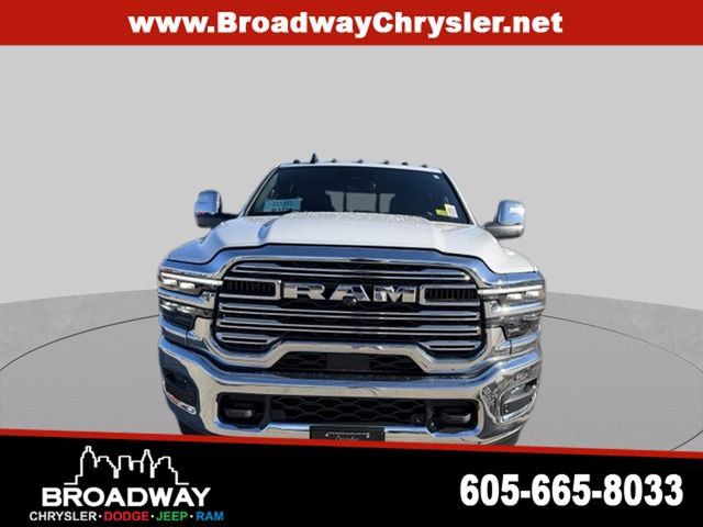 New 2026 RAM 2500 Laramie w/ Towing Technology Group AWD/4WD image 2