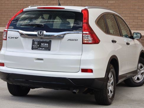 Used 2015 Honda CR-V LX image 7