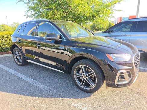 Used 2023 Audi Q5 e Premium Plus w/ Premium Plus Package AWD/4WD image 1