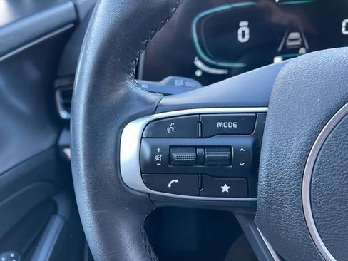 Certified 2023 Kia Sportage EX image 12