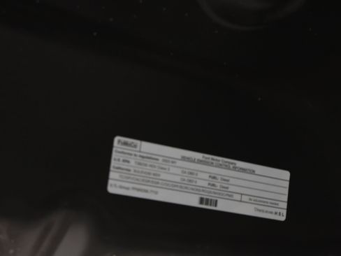 Used 2023 Ford F350 Lariat image 19