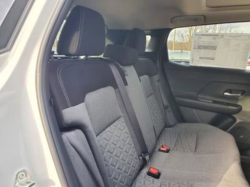 New 2026 Nissan Kicks SV image 14