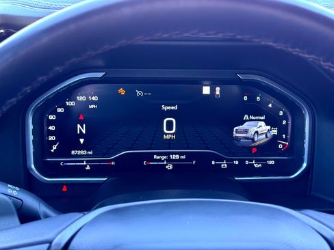 Used 2022 GMC Sierra 1500 AT4X image 29