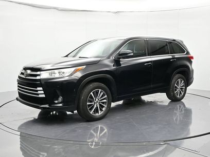 Used 2017 Toyota Highlander