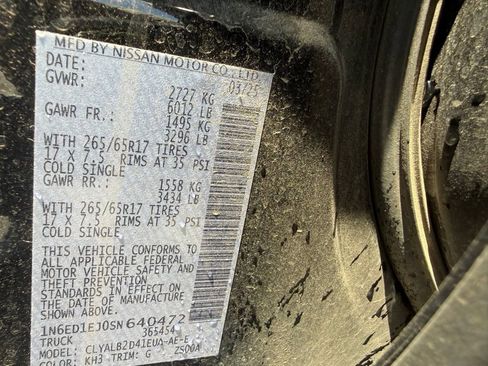 Used 2025 Nissan Frontier SV image 26