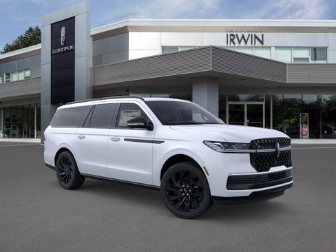 New 2026 Lincoln Navigator L Reserve w/ Jet Appearance Package AWD/4WD image 7