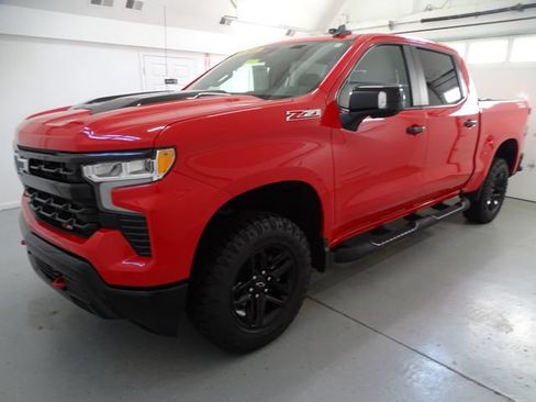 Used 2022 Chevrolet Silverado 1500 LT Trail Boss w/ LT Trail Boss Premium Package AWD/4WD image 19