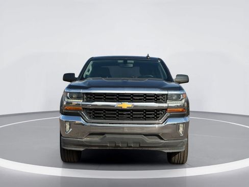 Used 2017 Chevrolet Silverado 1500 LT w/ All Star Edition RWD image 5