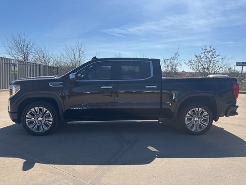 Used 2022 GMC Sierra 1500 Denali w/ Denali Reserve Package image 2