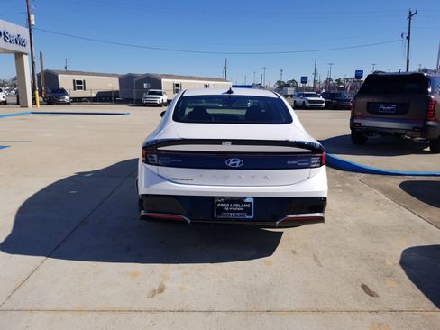New 2026 Hyundai Sonata SEL image 6