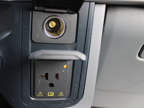 Used 2024 Ford F150 XLT w/ Mobile Office Package image 26