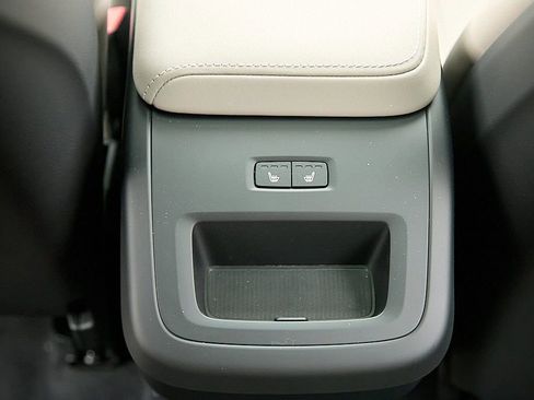 New 2026 Volvo XC60 B5 Plus w/ Protection Package Premier image 24