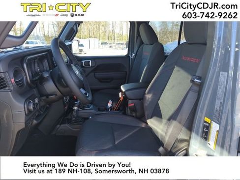 New 2026 Jeep Wrangler Unlimited Rubicon image 9