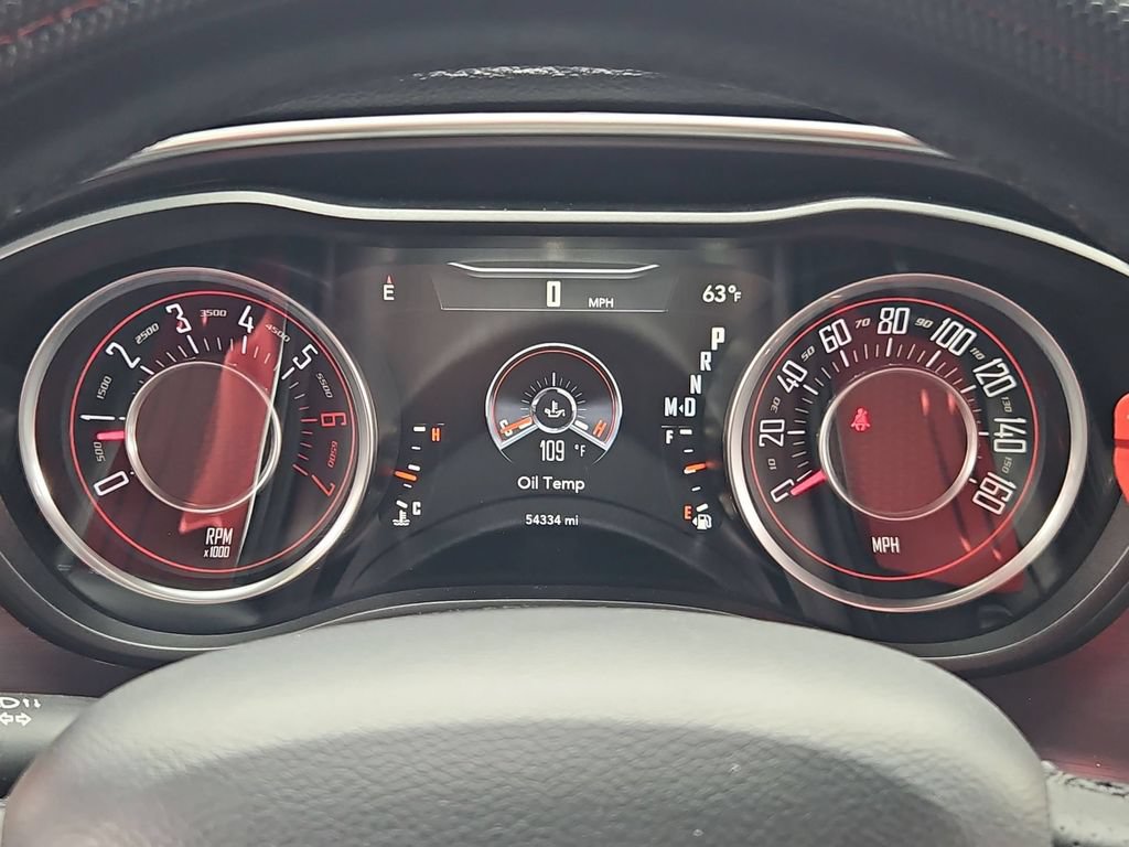 Used 2016 Dodge Challenger R/T RWD image 21